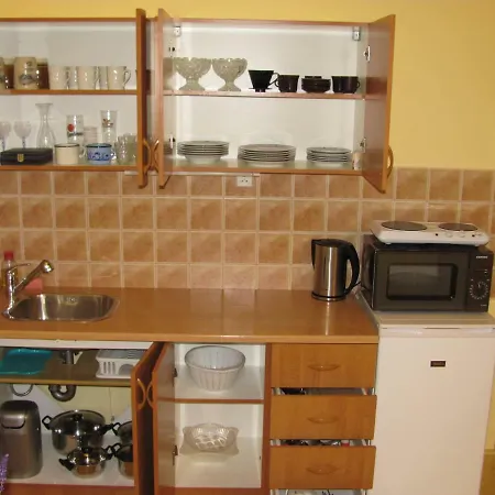 Paradise Apartment *